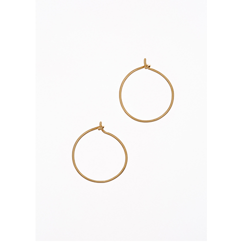 Gold hoop earring(S)