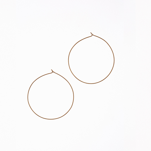Gold hoop earring(M)