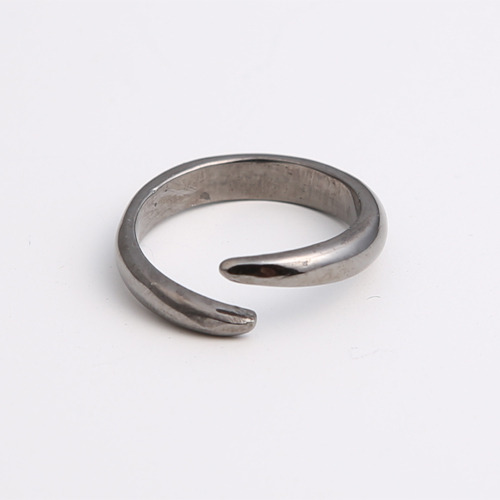 Sharp knuckle ring(black)