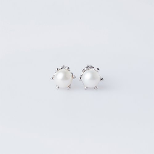 Pearl earring[6mm/7mm]